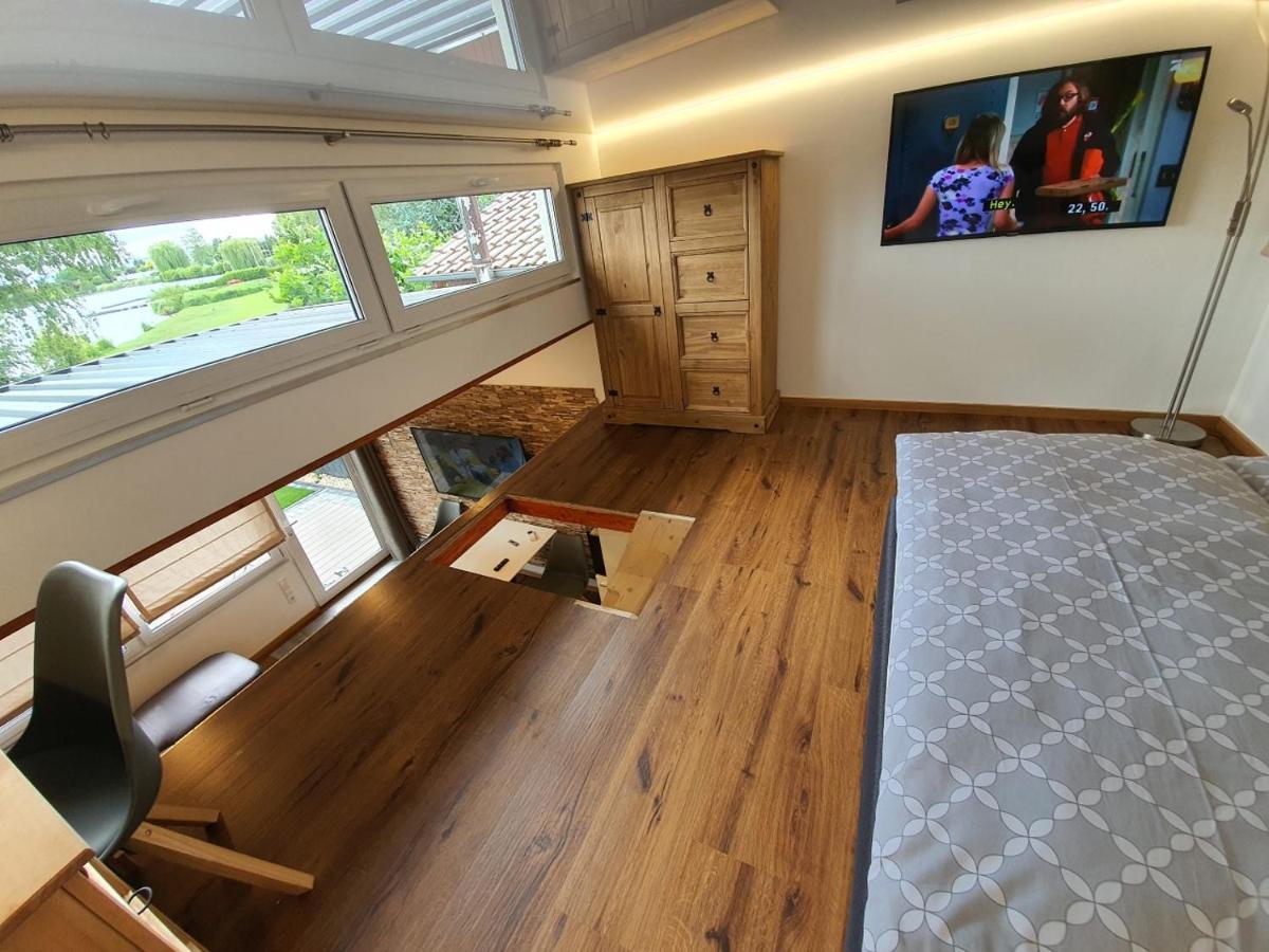 Ferienhaus Am See Hungen Экстерьер фото