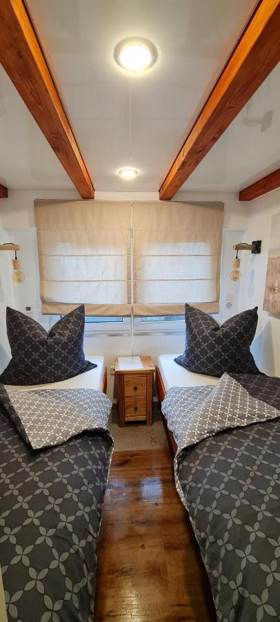 Ferienhaus Am See Hungen Экстерьер фото