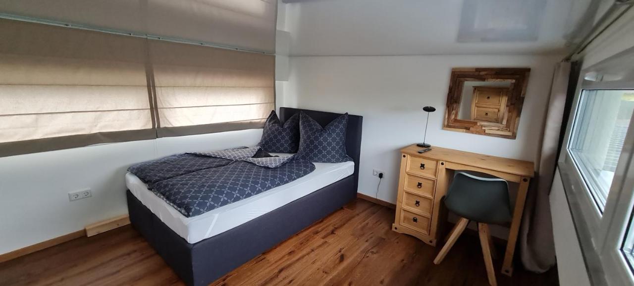 Ferienhaus Am See Hungen Экстерьер фото